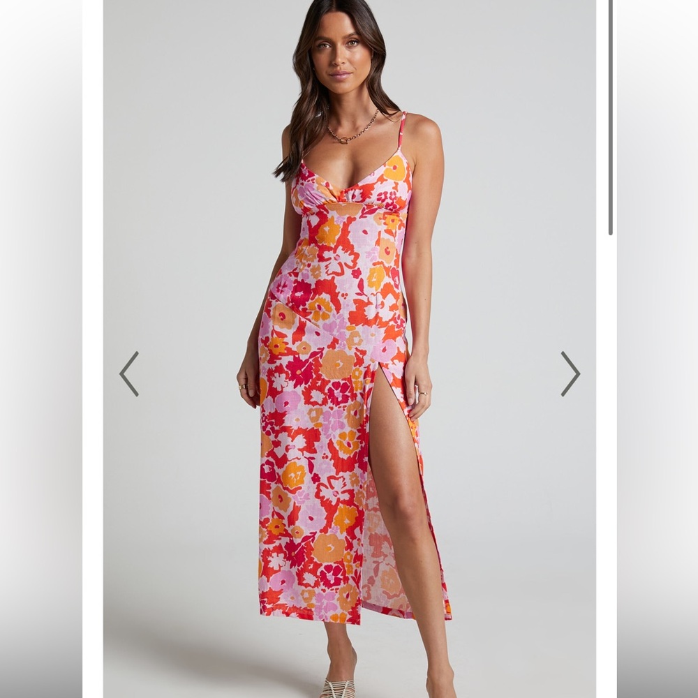 SPLIT FRONT MIDI DRESS IN FLOWER POWER